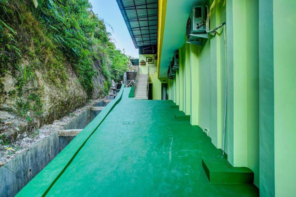 Hotel O Pudan Residence 2 Parapat Exterior foto